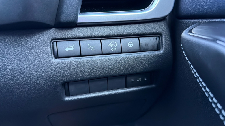 Nissan Qashqai 1.3 DiG-T MH 158 Tekna 5dr Xtronic Petrol Hatchback